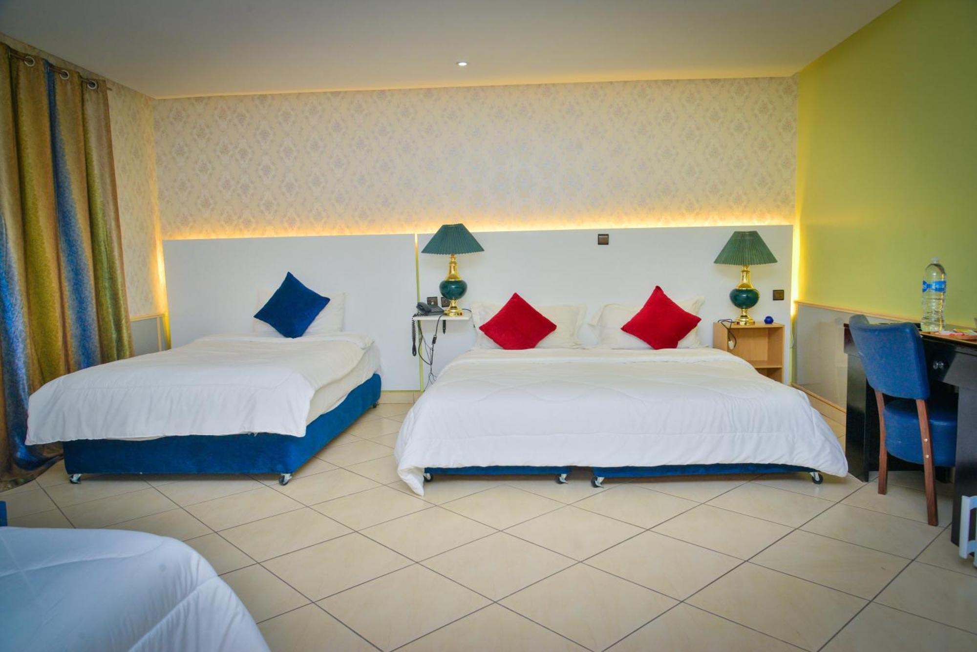 Free Zone Hotel Gzennaïa Eksteriør billede